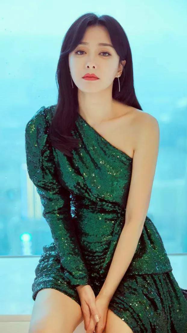 秦岚高清美图欣赏