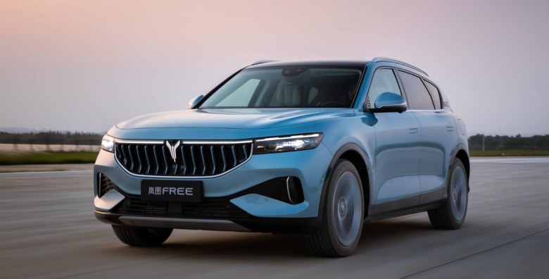 同为增程式SUV，理想ONE和岚图FREE怎么选？