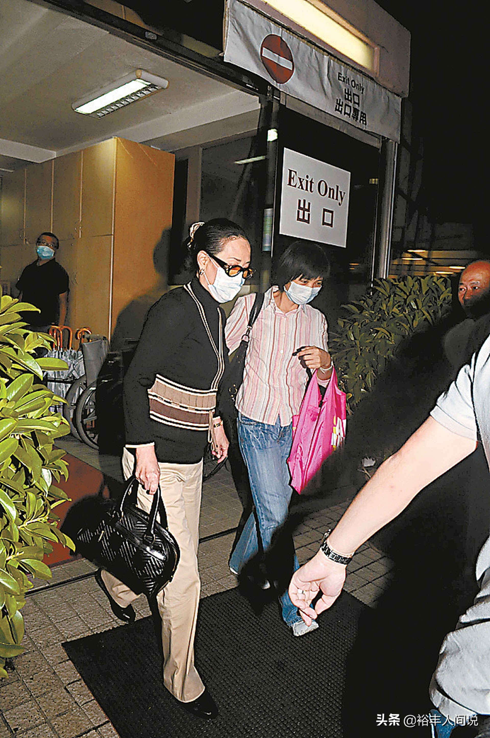 一路走好！何鸿燊二房太太蓝琼缨去世，出生军人世家深受赌王疼爱