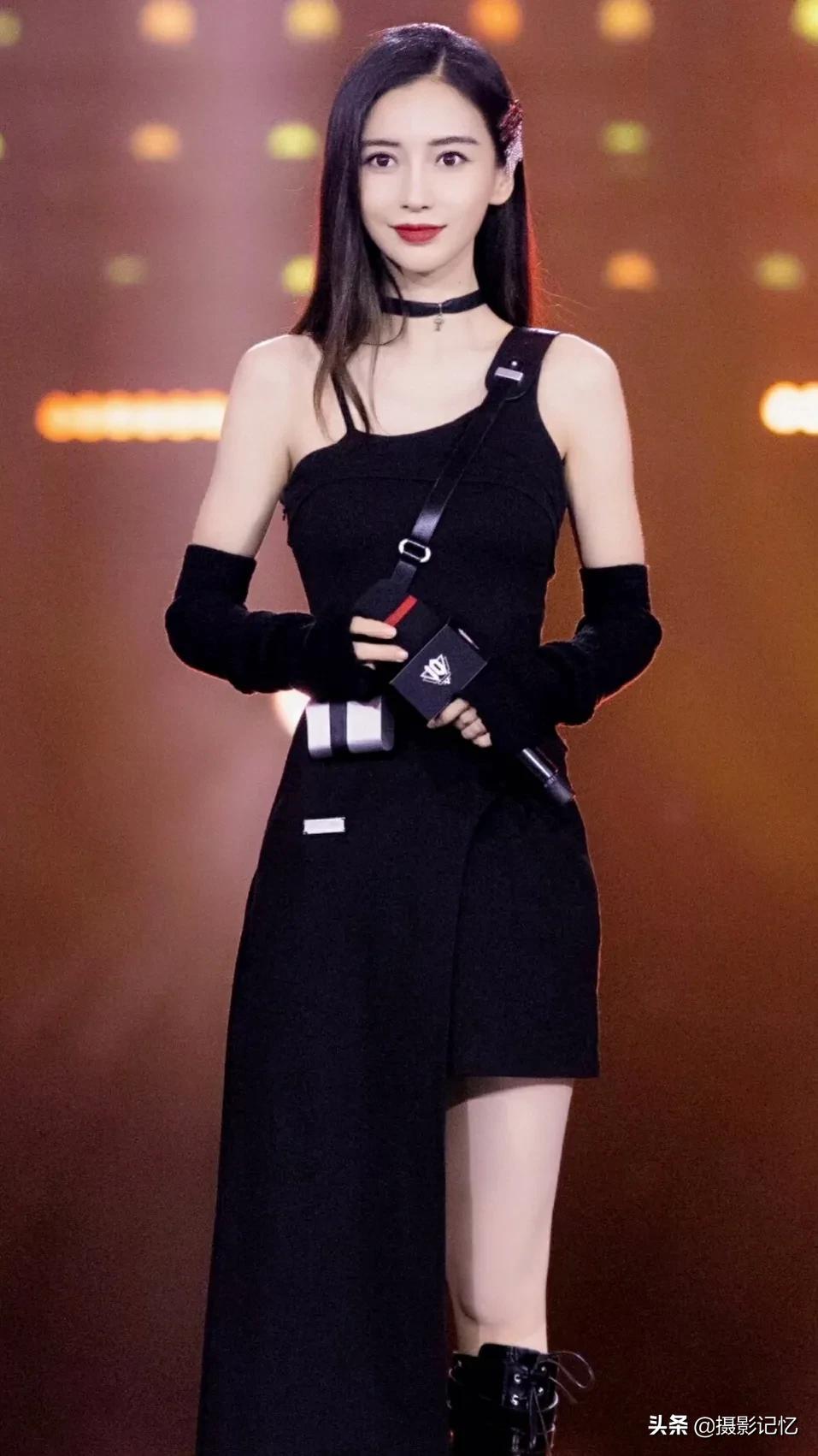 杨颖：俏丽多姿，风姿卓越