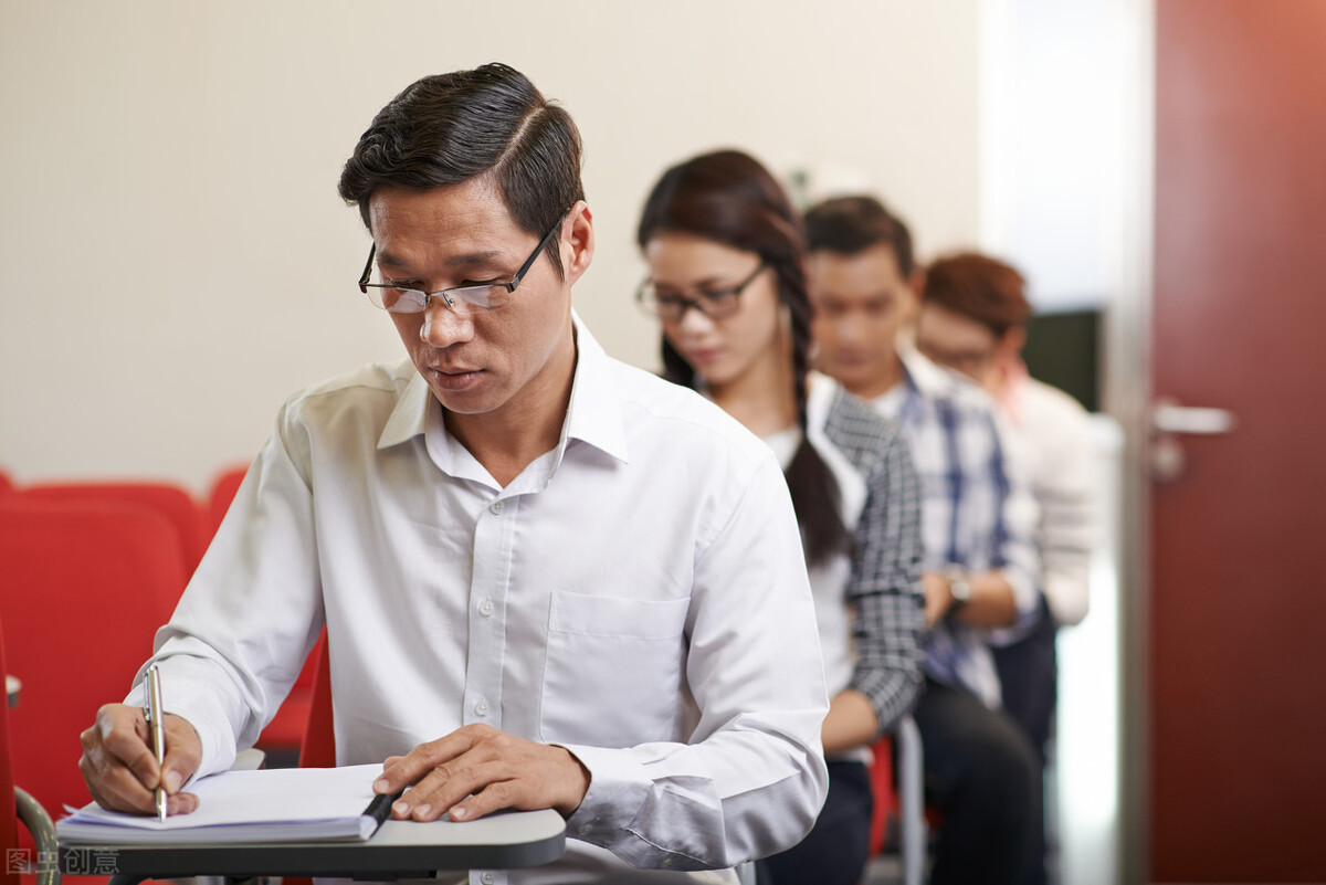 “微写作”在高三英语写作教学中的实践与反思