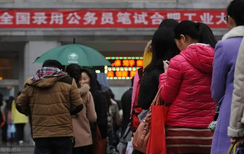 2023年房价会起来吗(2023年房价会不会涨？看看最有消费能力的那部分人什么情况)