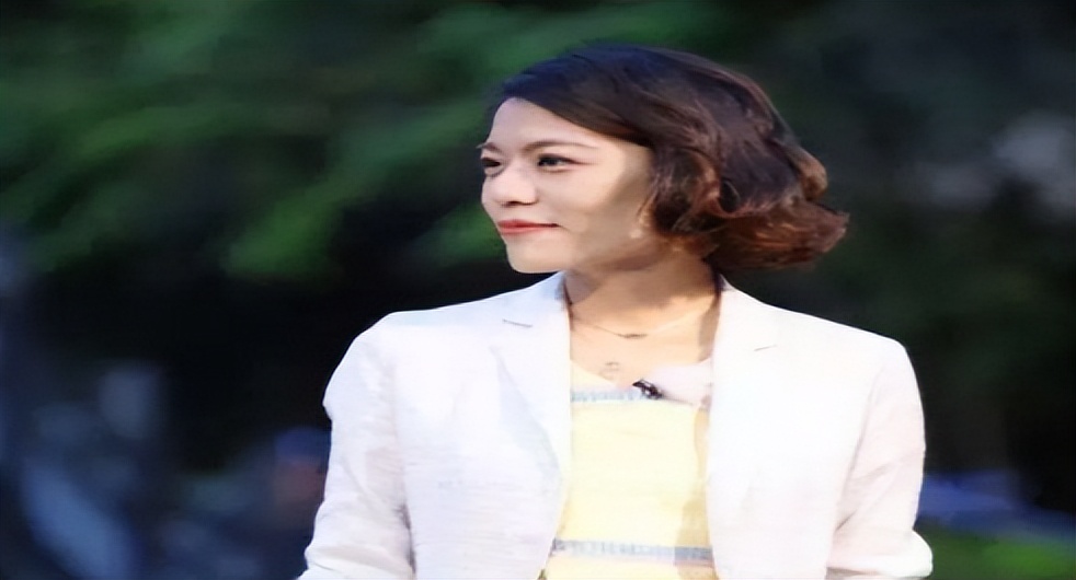 复旦"网红教授"陈果:从万人崇拜到跌落神坛,到底经历了什么?