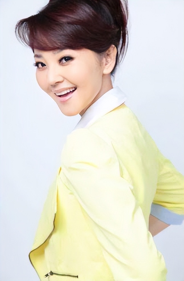 “少年”方琼（108将-第12员）