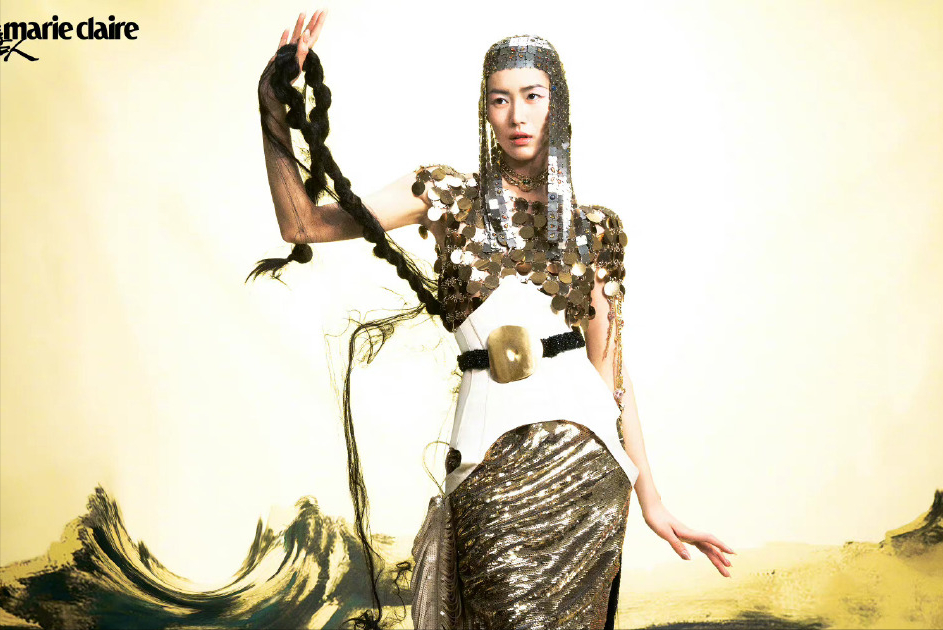 前有刘雯后有倪妮，“爱死机”造型成新流行，原谅我get不到了