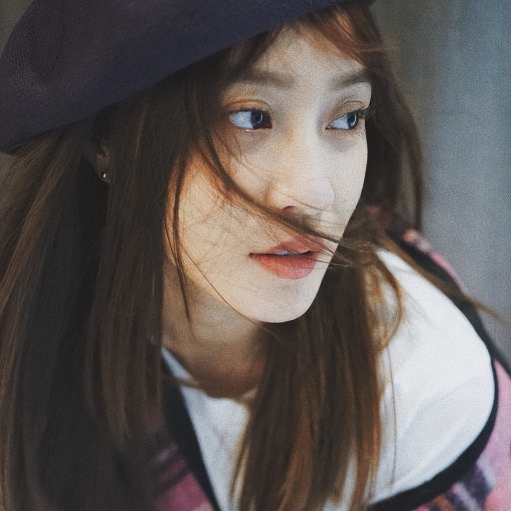 北京电影学院彭渤 网友们觉得她颜值如何可评论关注转发分享收藏