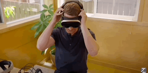 扎克伯格最新VR原型机来了，要让人混淆虚拟与现实的那种