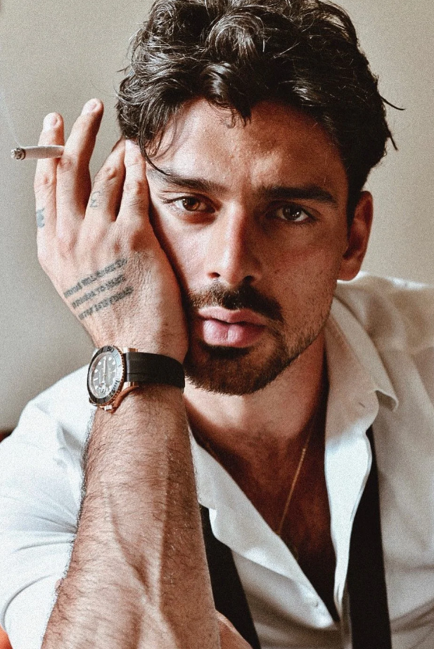 波兰版《掌中之物》:尺度大开,霸道大佬强制索爱,太上头了