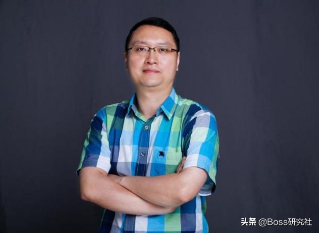 胡宇航年龄:46岁学历:硕士研究生职位:芜湖三七互娱网络科技集团股份