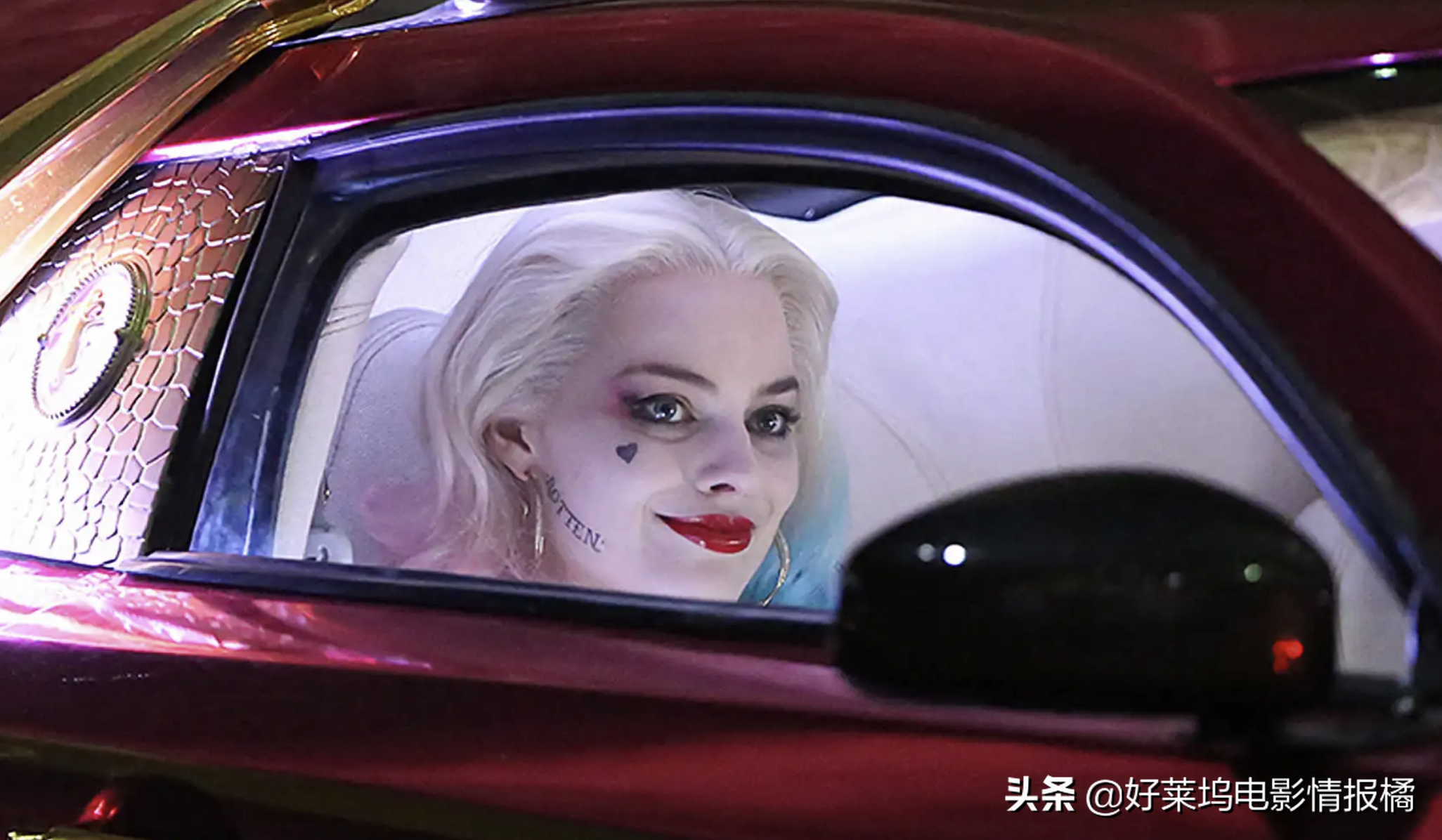 传闻Lady Gaga正和DC商谈在《小丑2》中饰演哈莉·奎茵？