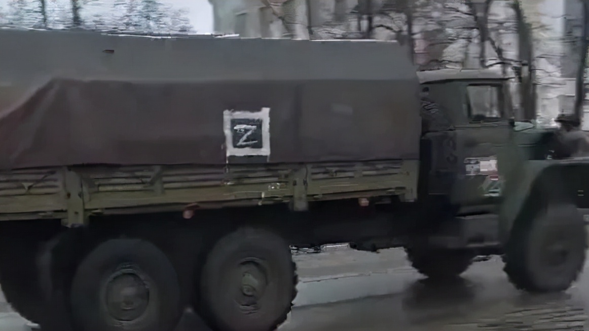 ����˹��ŭ������Ȩ���⶯����������������һ�����������¶��ڣ�