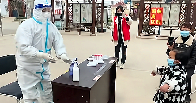 检测点变身炫彩秀场：舞蹈教室创意装修设计