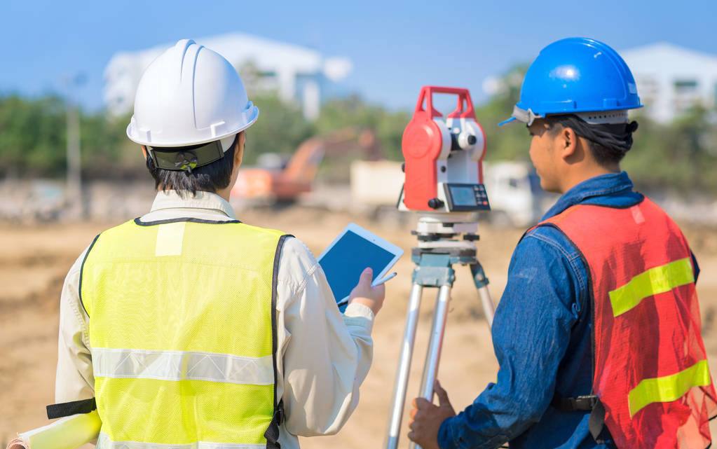 土木工程专业，哪个方向最吃香？推荐3个专业方向，就业前景好