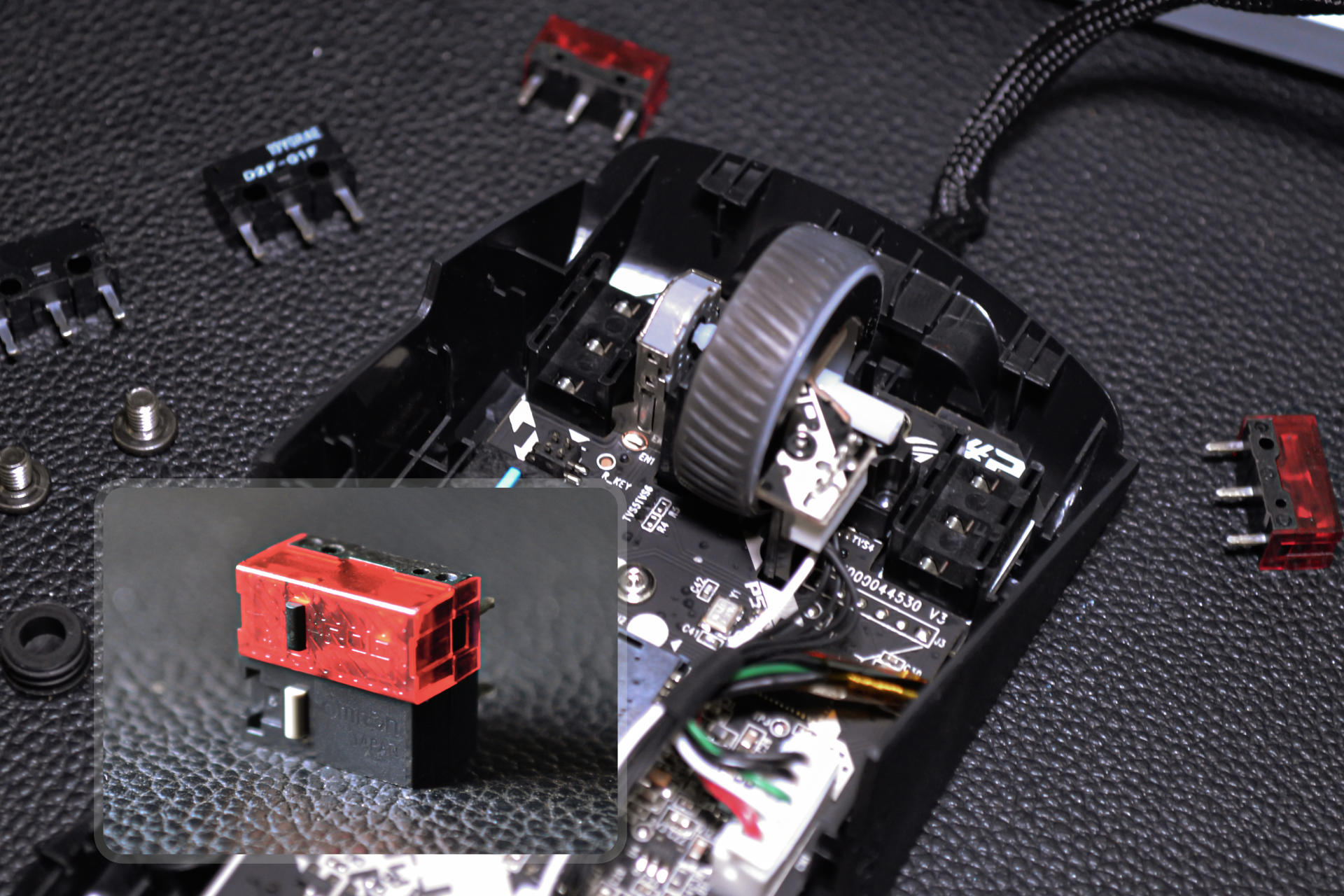 轻度日常玩家陷入电竞信仰 ROG玩家国度月刃游戏鼠标