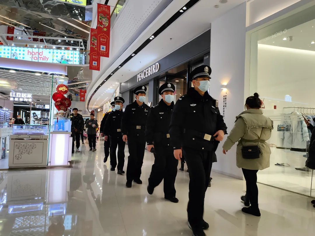 湘潭高新公安守望新春,守护平安