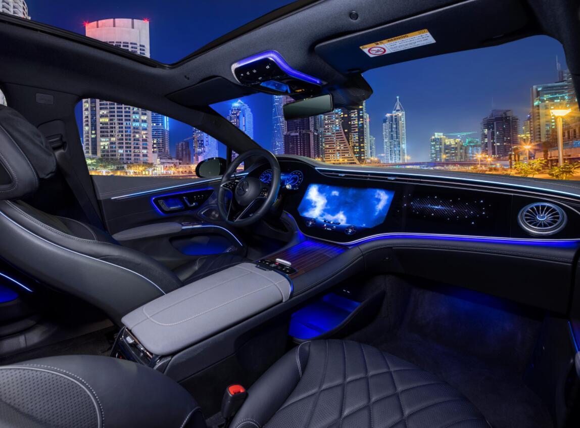 纯电动轿车豪华天花板，奔驰EQS正式上市售107.96~151.86万元