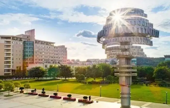 考研大学生注意了，有所院校性价比偏高，保研率高录取分数偏低