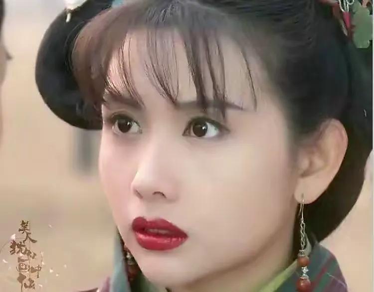 邱淑贞早年间vs邱淑贞之女沈月，大家更喜欢谁呢？