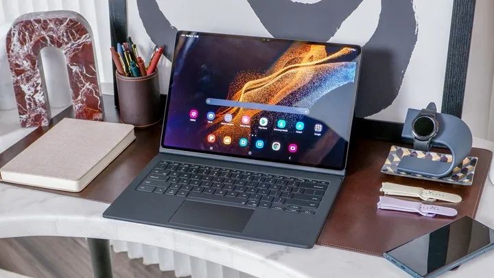 Android 平板在超越 iPad 之前，请先打败 Windows