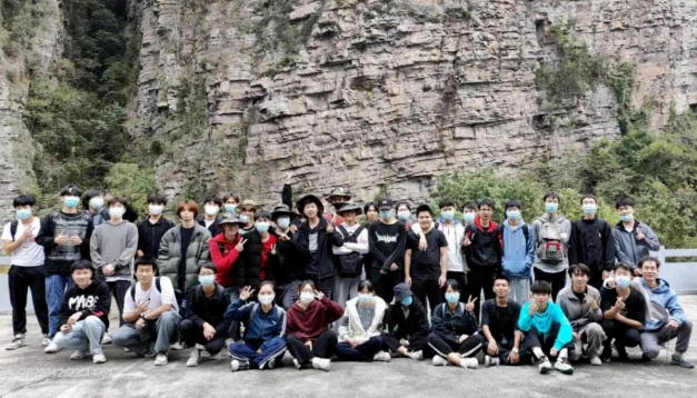 2022萌新必备攻略 | 带你畅游广州华立科技职业学院云浮校区