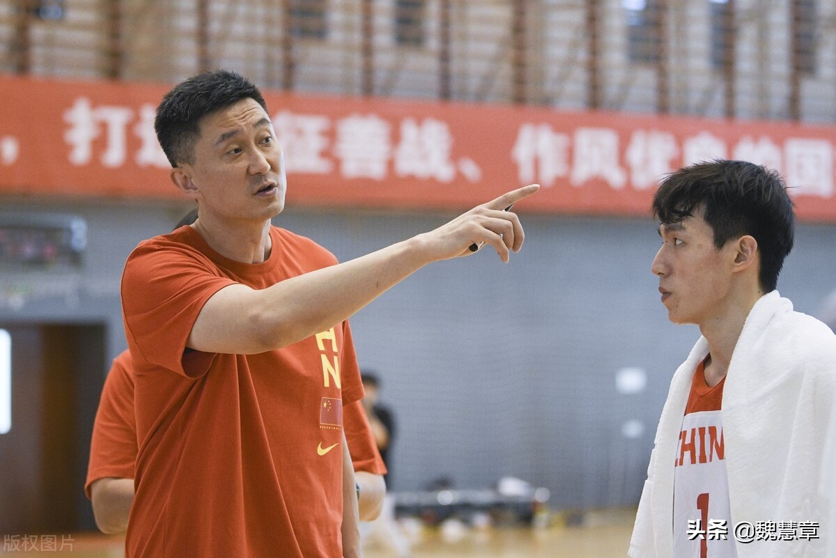 nba为什么只能打3节(甩锅体能！主帅杜锋要给全国球迷一个解释，第四节为什么只得3分)