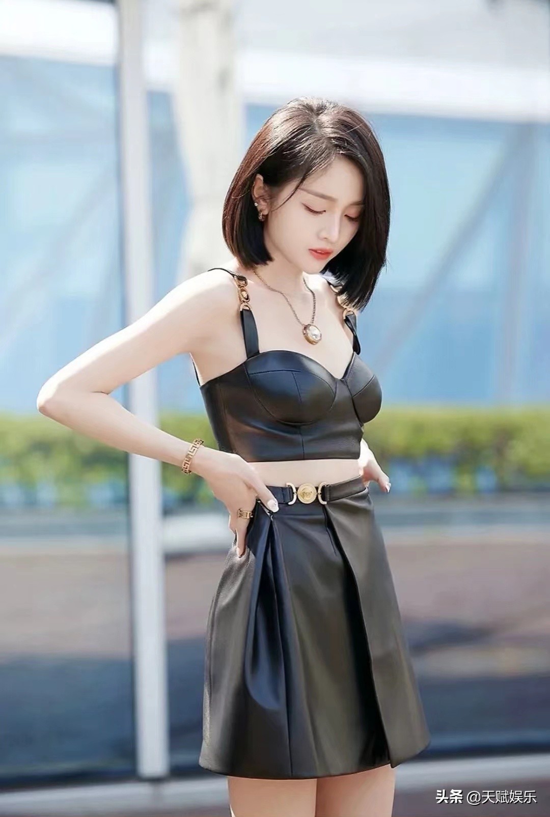 歌手30张演唱相片，大家猜准她是谁？小编给大家奖励（3）