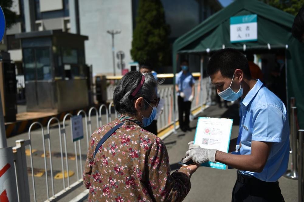 坐车路过高风险地区，健康码会变红吗？被冤枉隔离了该怎么办？