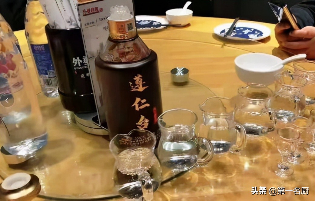 直播间也有好酒，5个坑不要踩，低价买到纯粮好酒不是问题