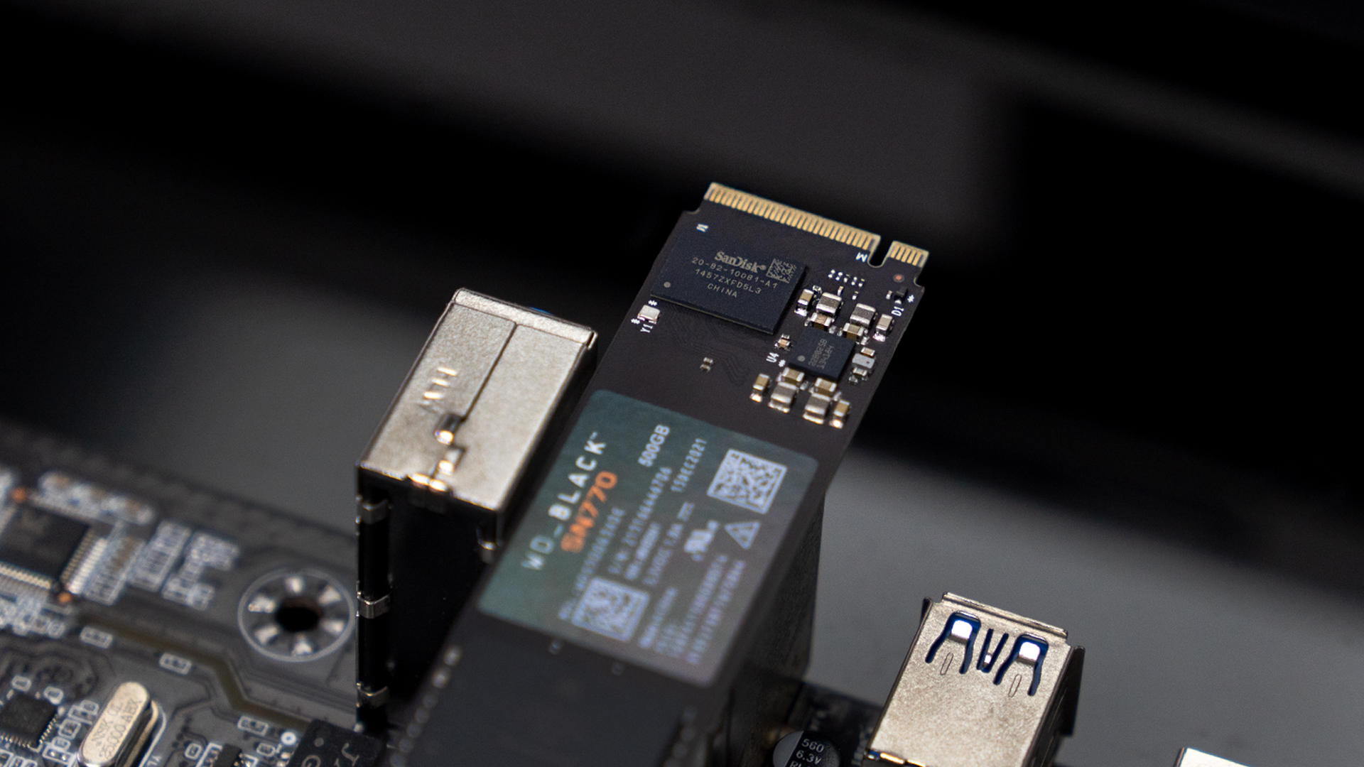 性能不错，WD_BLACK SN770 PCIe4.0固态硬盘开箱