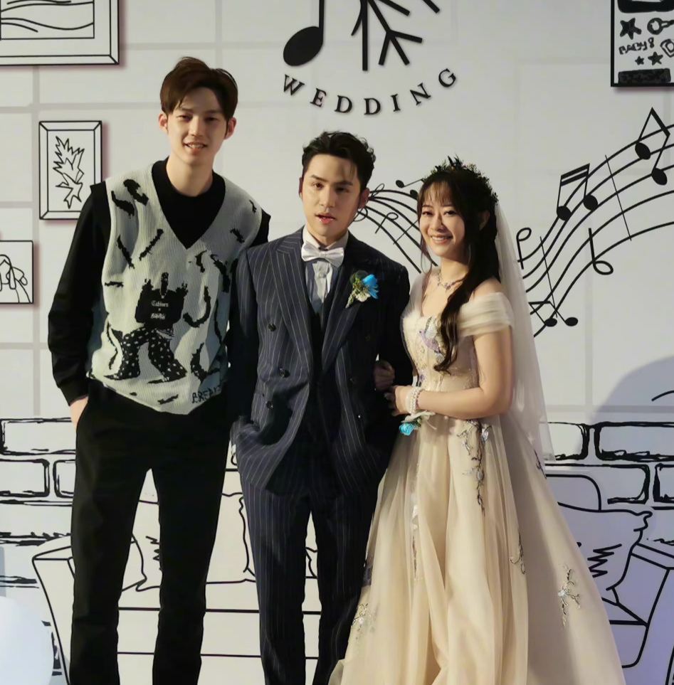 是离婚元年也是结婚元年！2021年12对明星离婚，但也有12对结婚了