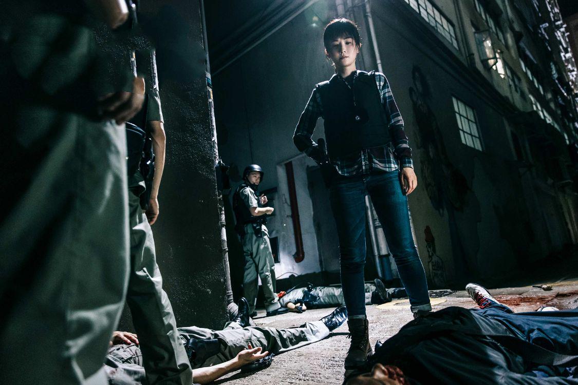 《神探大战》身体真的能挡得住子弹吗？这还真的不是电影在那乱拍