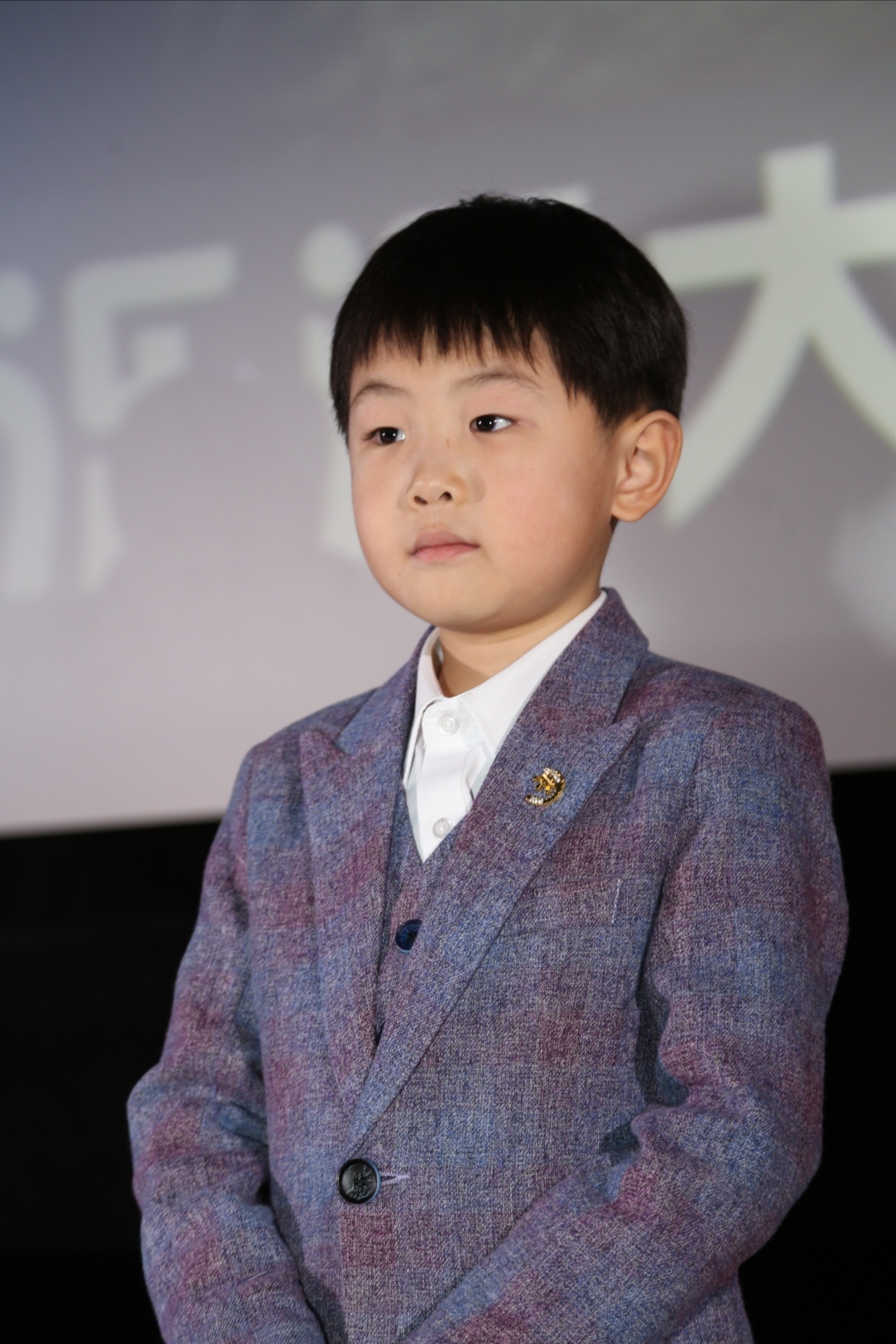 3岁出名,5岁上春晚,年挣百万,小神童张峻豪如今咋样了?