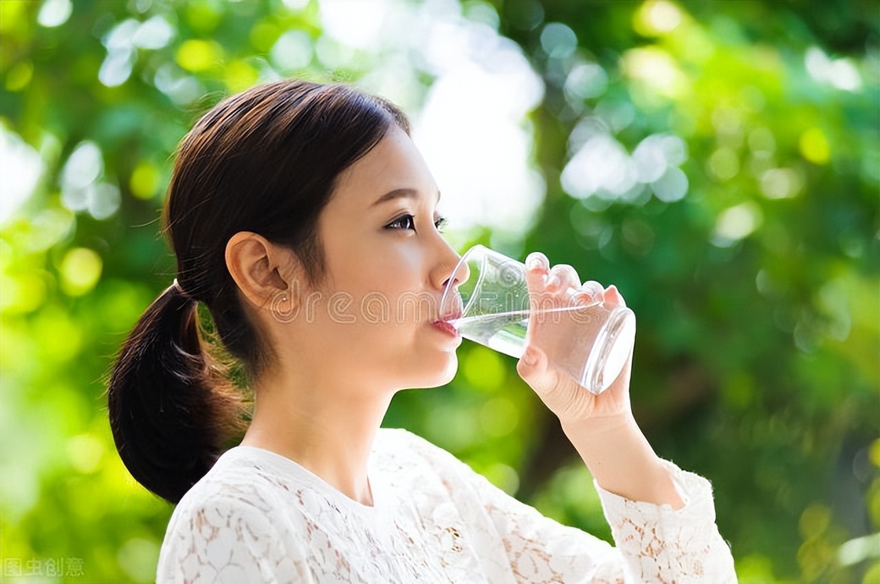 一,飯前喝500毫升白開水