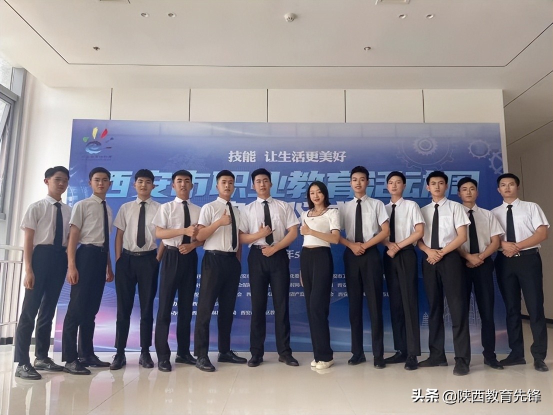 校园之星丨礼仪队秘书部副部长李浩：世界很大 请带着坚持努力向前