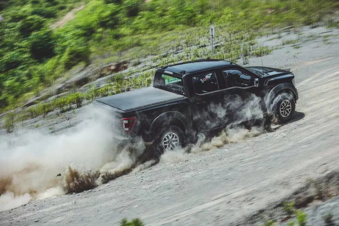 皮卡乘用化、高端化，福特猛禽给出了一个恰当演示