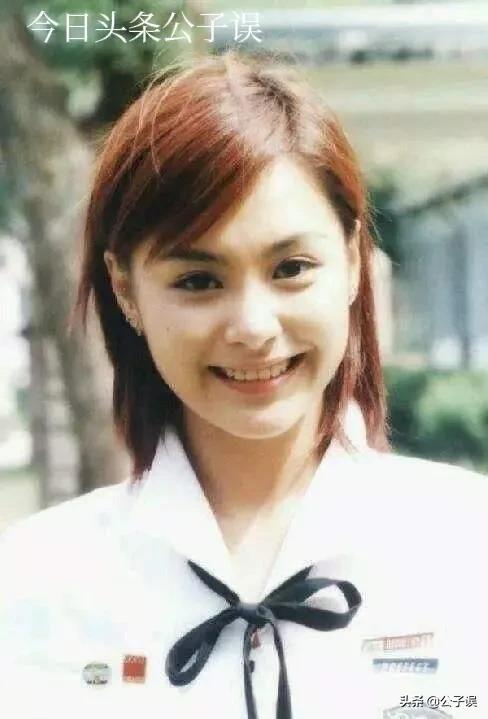 蔡卓妍情史，情失郑伊健，情断郑中基，情别陈伟霆，同时结婚离婚