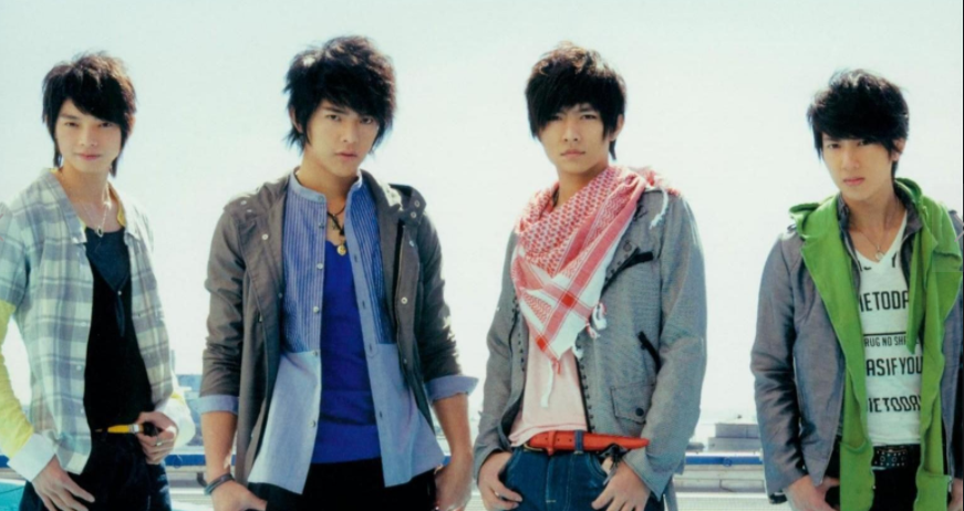 飞轮海海报(时隔10年再合体吴尊辰亦儒越老越帅气)