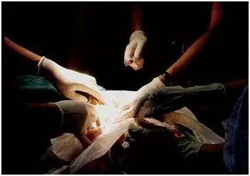 這里是“地獄”的入口，菲律賓的地下黑市有多黑暗？