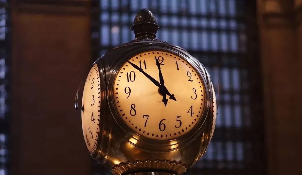 zero hour可以翻译成零点吗(zerohour不要翻译成零点)