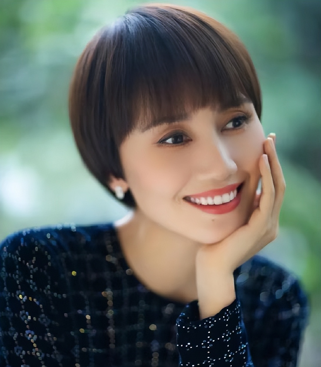 殷桃的痣、梅婷的黑眼圈，娱乐圈坚决不整容的女星，我只服这10位