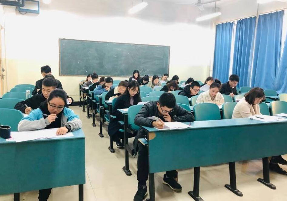 四六级一年比一年“难”？并不是大家的错觉，通过率正在逐年降低