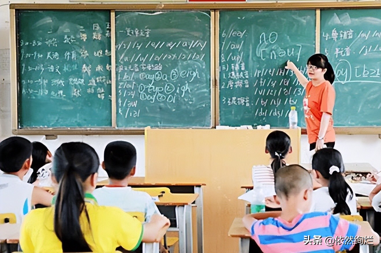 古人眼中的太空：天圆如张盖，地方如棋局