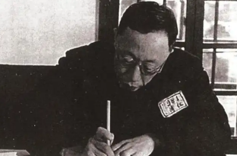 1950��󺺼�ع�����֪���������Ǻ�ɫ�ع�����̾����ƭ���Һÿ�