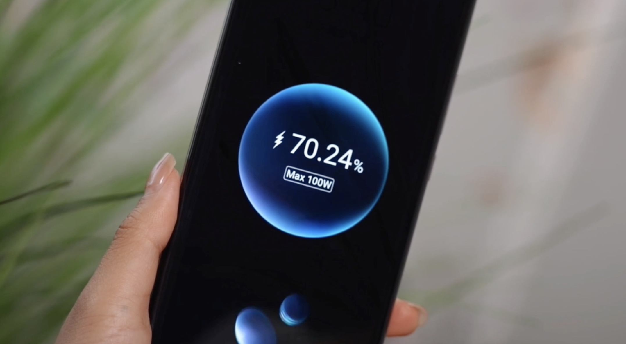 开卖2个月后，从3699元跌至2999元，荣耀70Pro价格明显松动