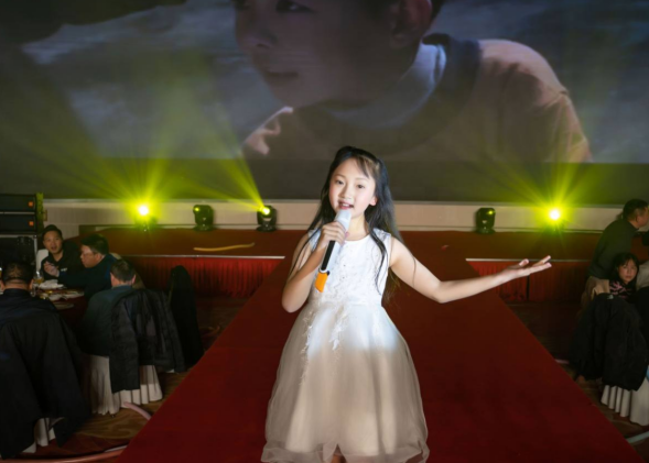 「越愛越精彩，一起向未來」南京美多博仁盛大開業
