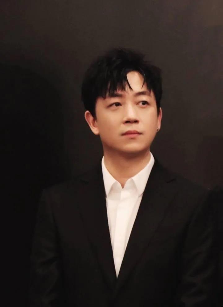 吾日三省吾身 每日鉴赏 娱乐圈之潘粤明