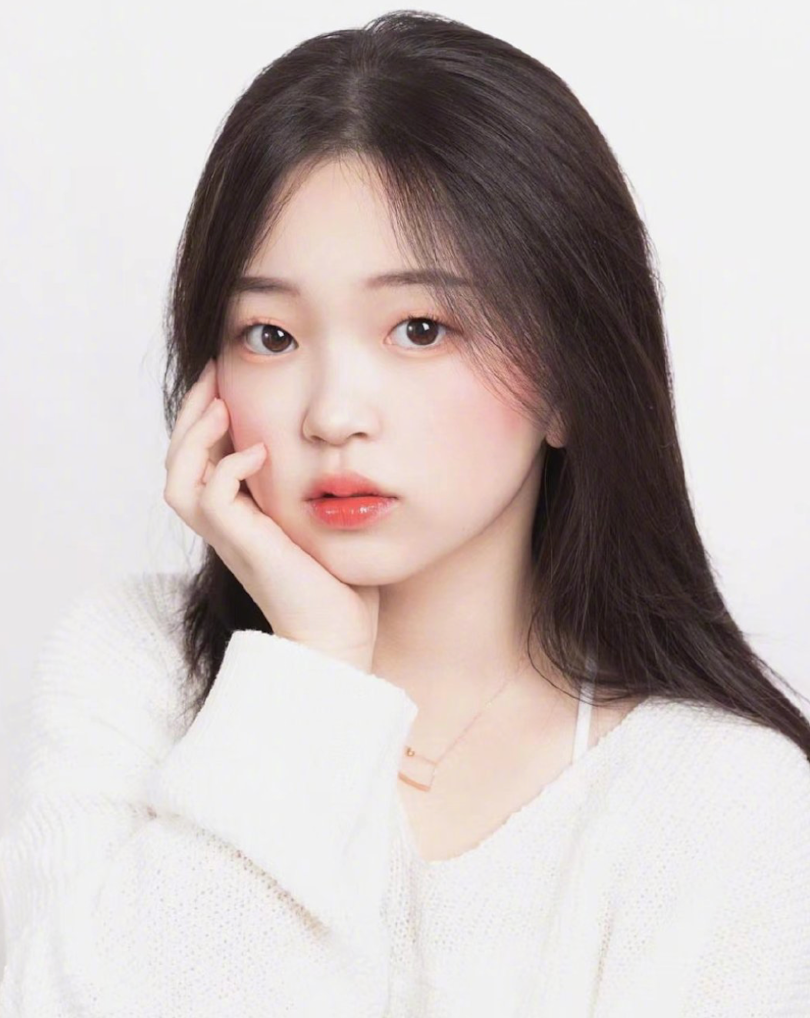 21岁韩星金允熙演小学生！长相稚嫩堪称童颜，搭戏13岁男孩不违和