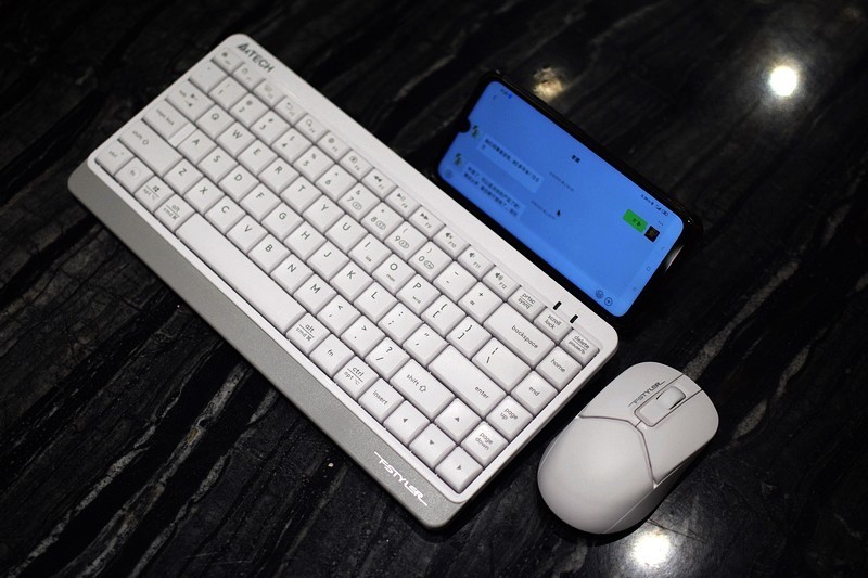 办公利器 极简设计 双飞燕A4Tech 蓝牙无线键鼠套装