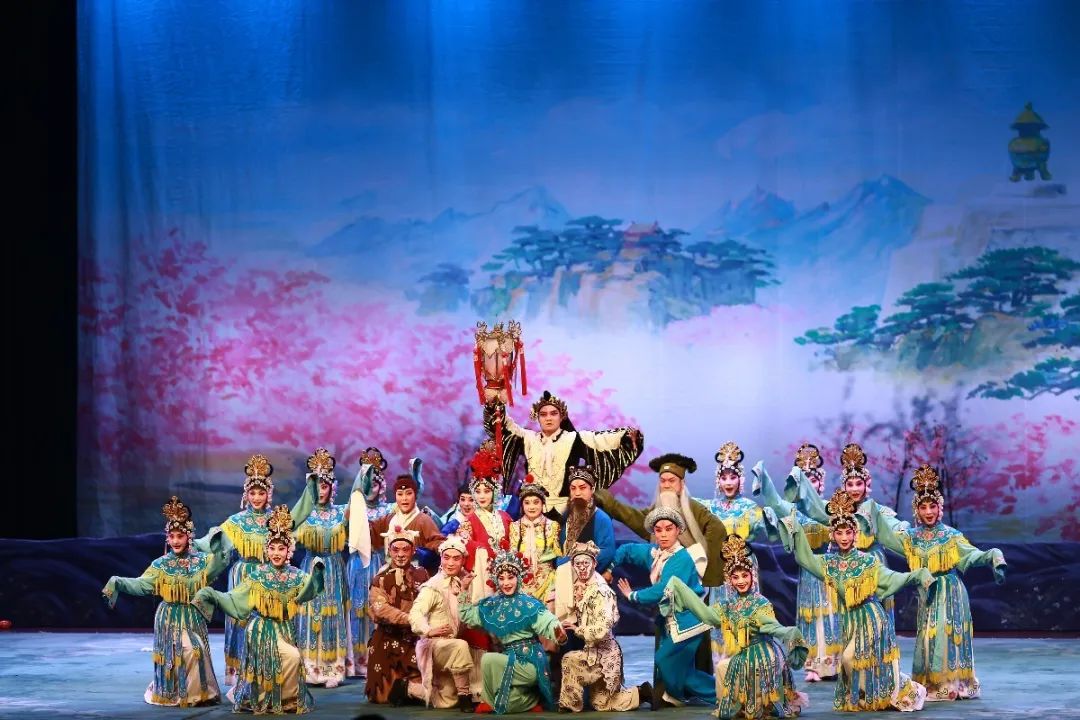 为什么可以报考河北师范大学？