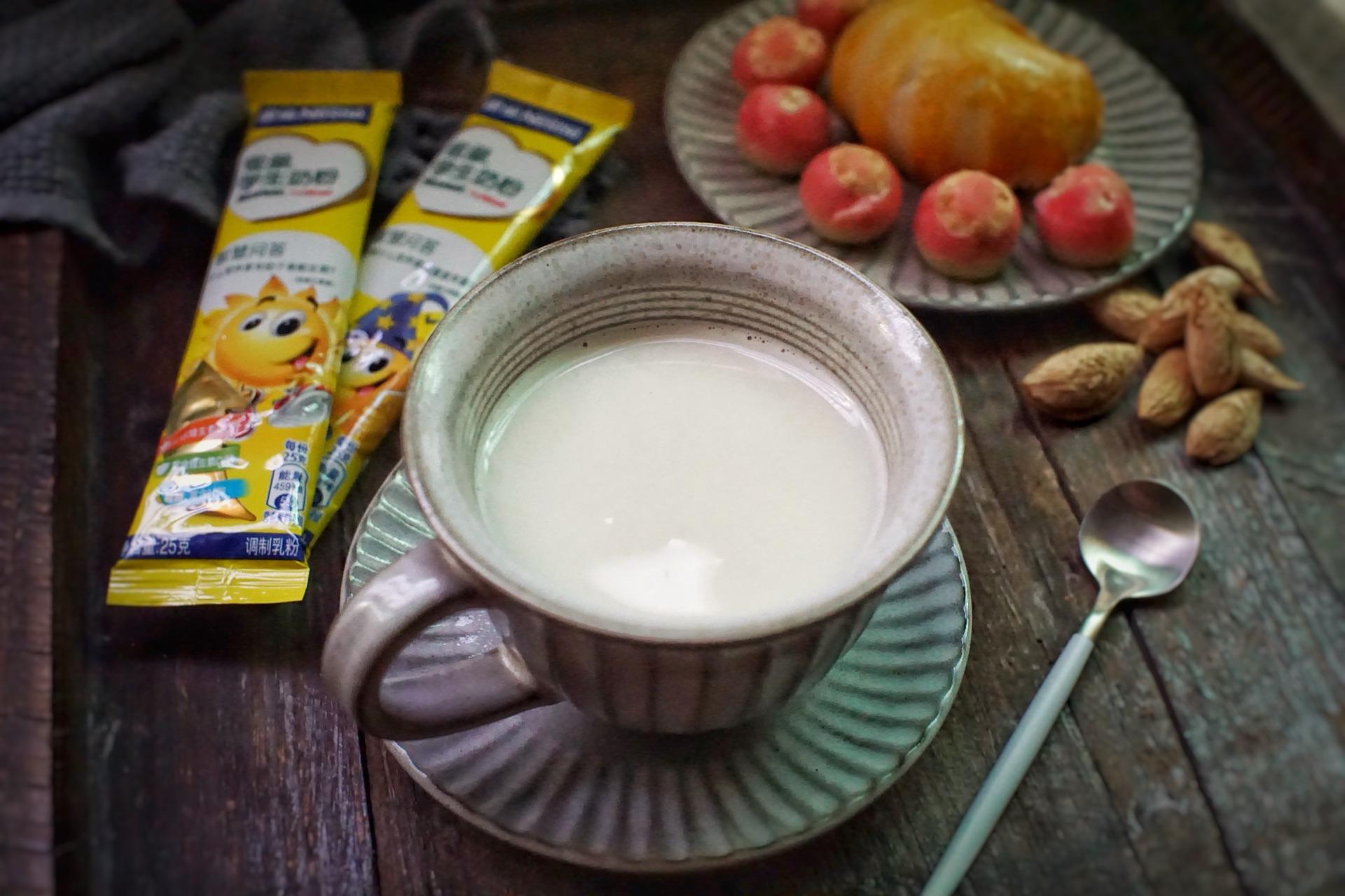 长达8年的研究：每天喝一杯牛奶，容易患乳腺癌？喝牛奶注意3点